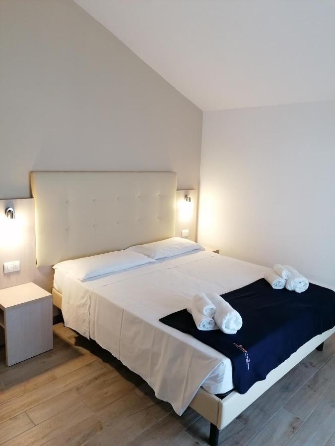 Hotel Luna Ρίμινι Εξωτερικό φωτογραφία