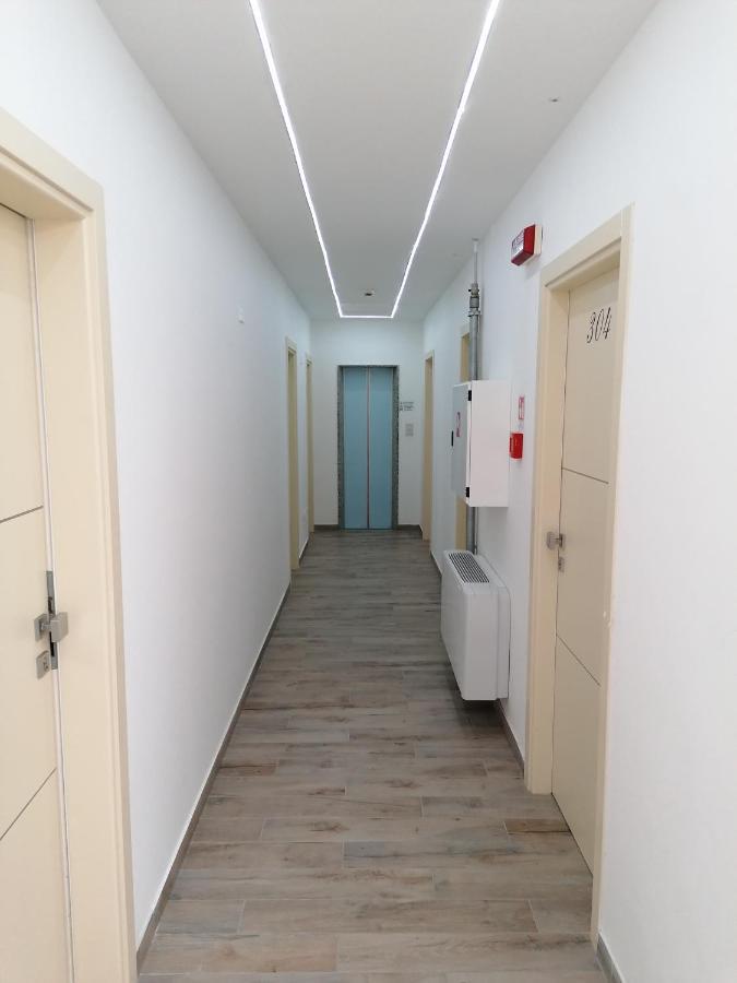 Hotel Luna Ρίμινι Εξωτερικό φωτογραφία